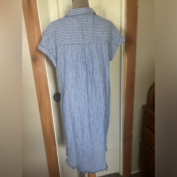 Beach Lunch Lounge brand Dress - Picture 3 of 11